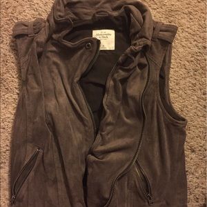 Abercrombie vest