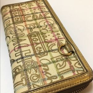 Coach classic wallet