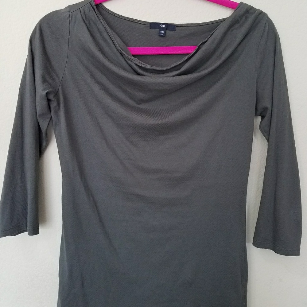 GAP Shirt