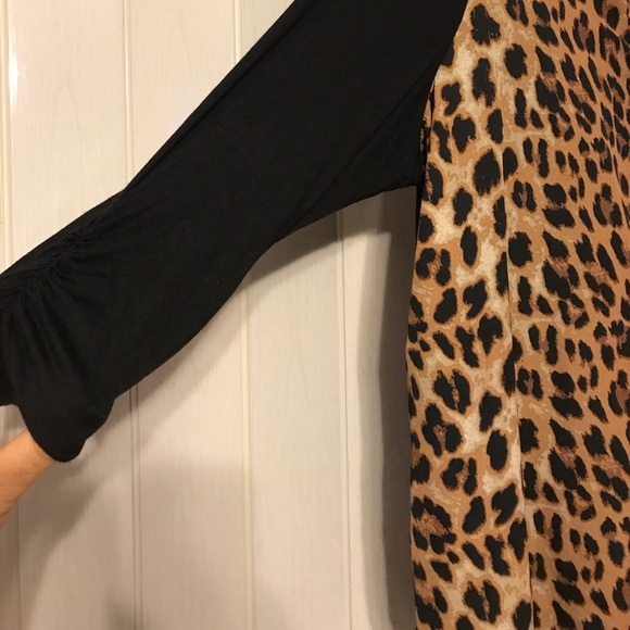 Top - Picture 3 of 4