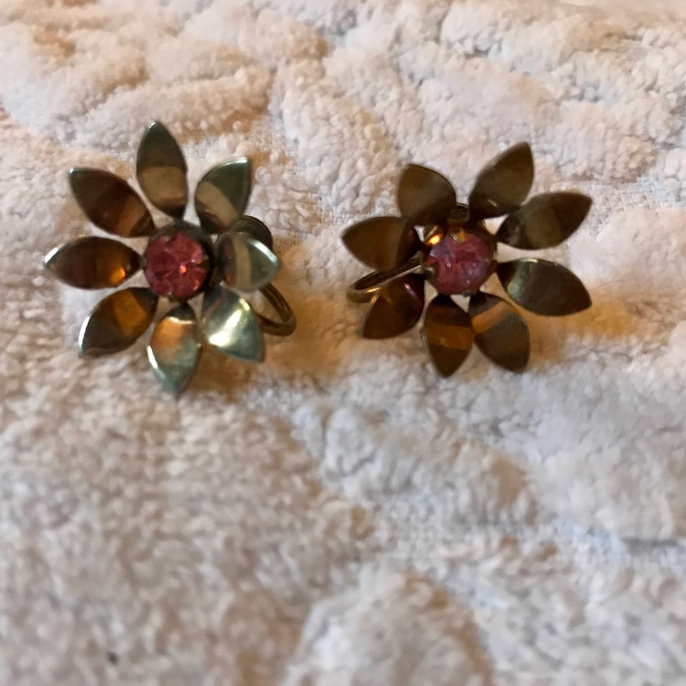 Vintage Silver and Pink Screw Back Earrings