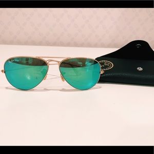 Ray Ban green reflector sunglasses aviator style Ray Ban green reflector sunglasses aviator style