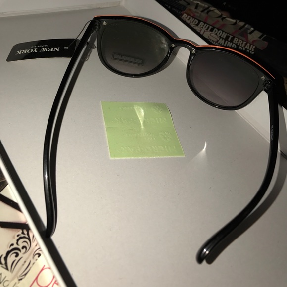 Sunglasses - Picture 2 of 2