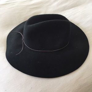 ecote hat