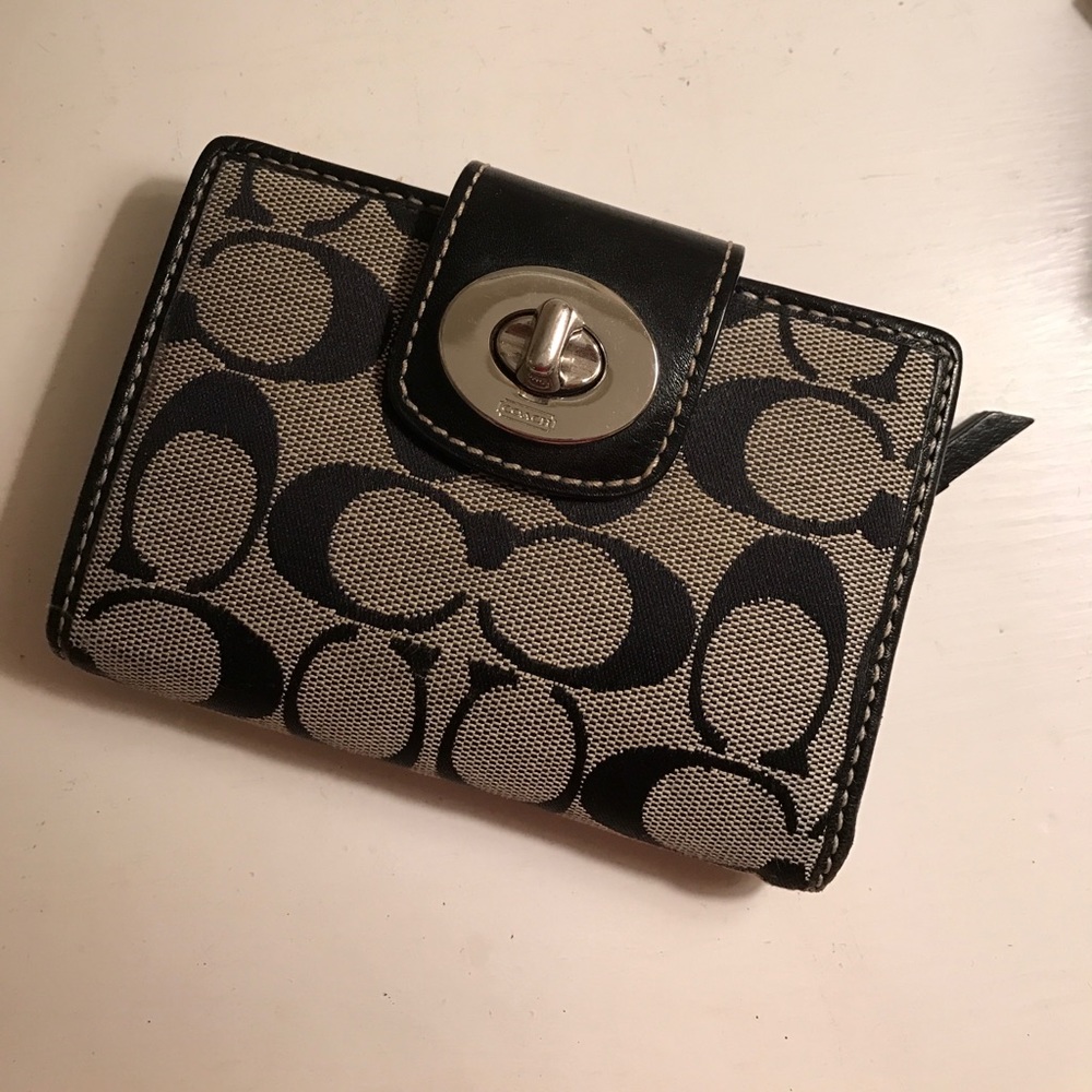 Authentic Coach wallet