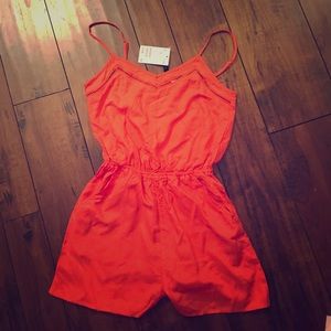 H&M Size 2 Romper Pockets & Adjustable Straps