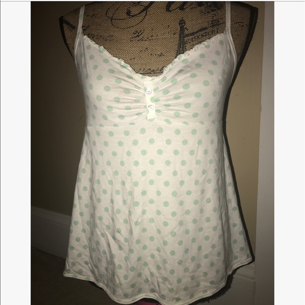 🚨Polka dots sleep shirt from VS.