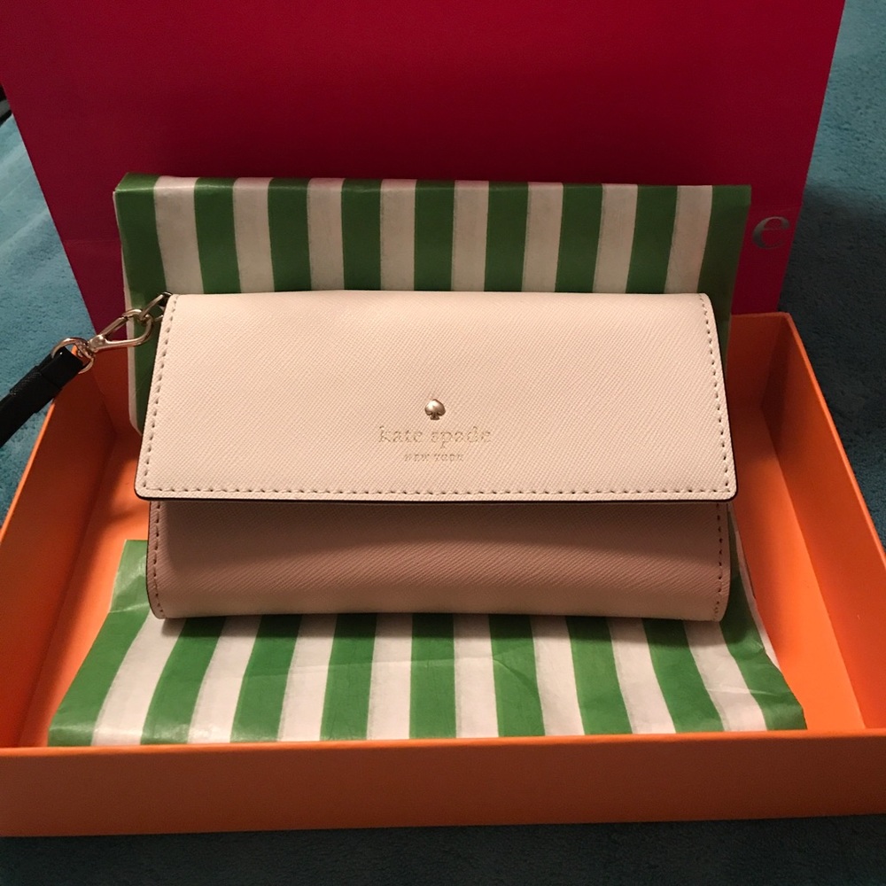 BRAND NEW KATE SPADE wristlet