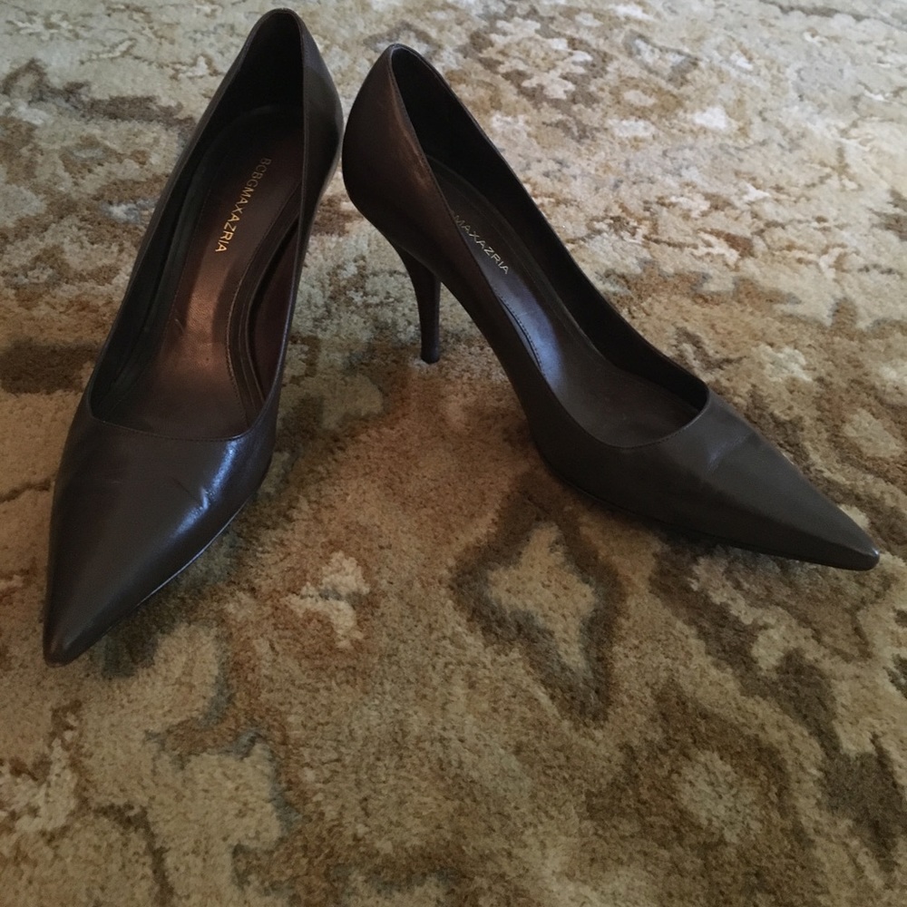 BCBG heels