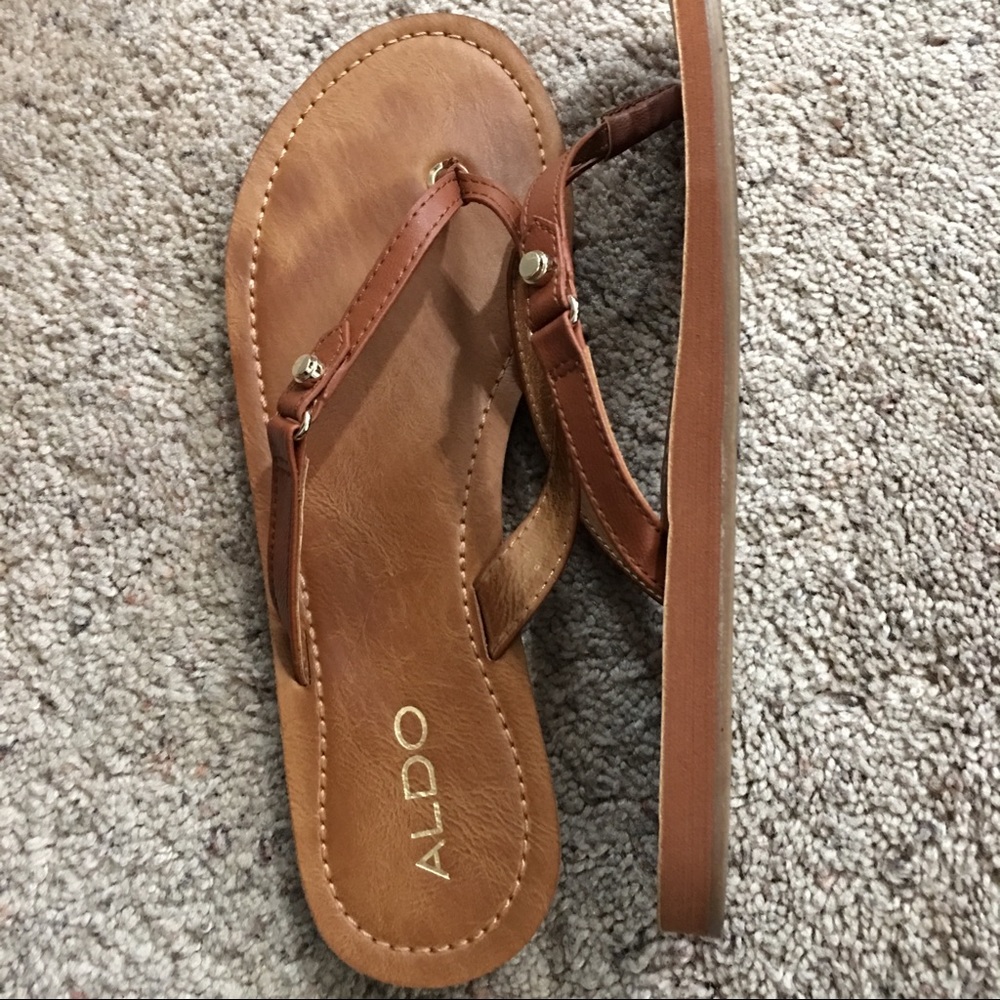 Sandals - Picture 4 of 4