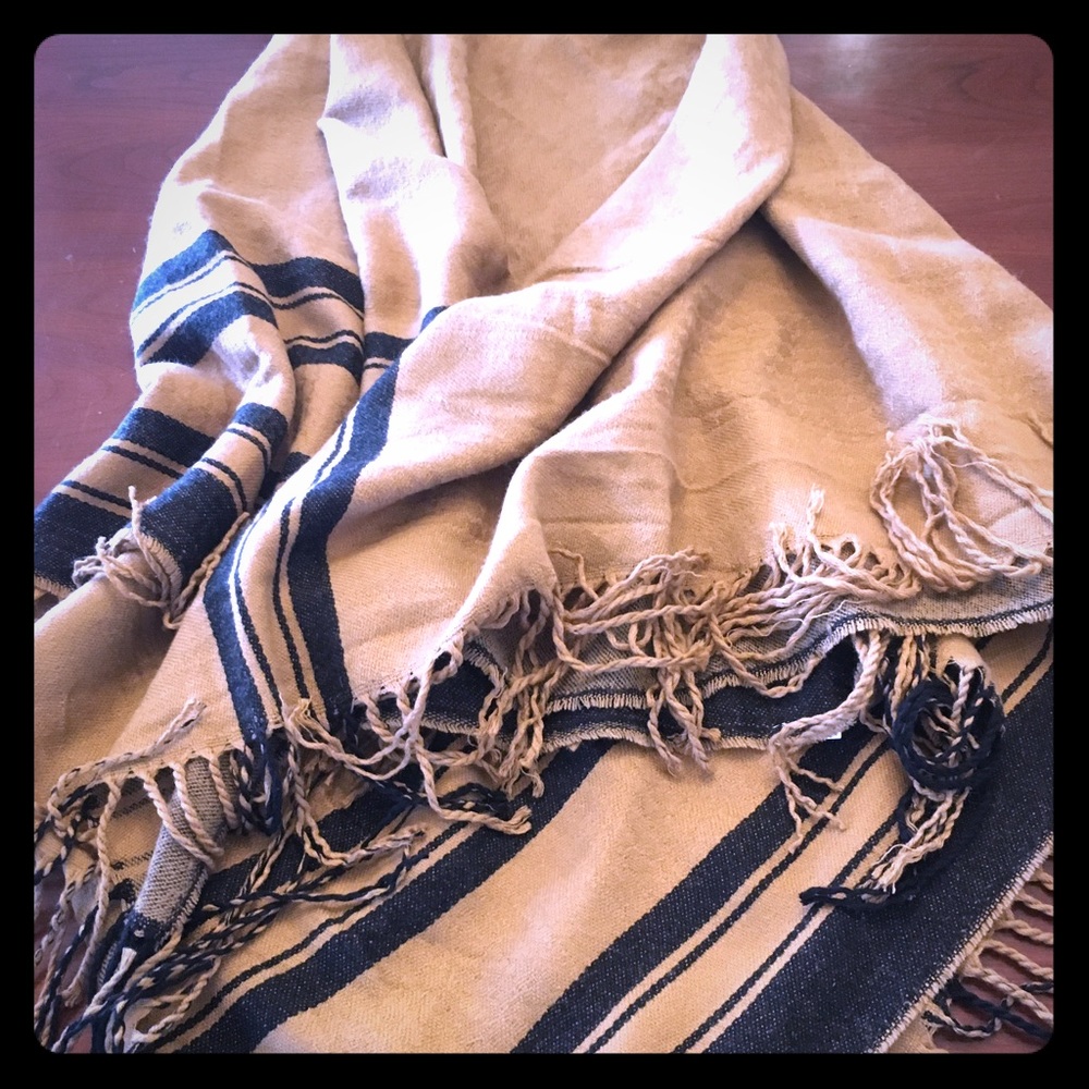 Blanket scarf