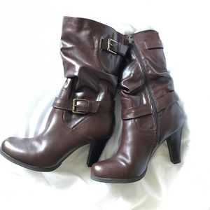 Mid calf leather boots