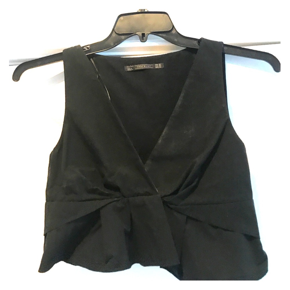 Black Zara crop top