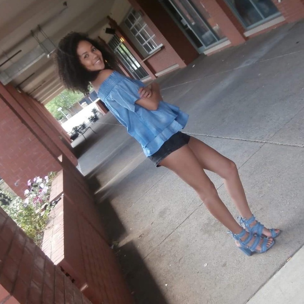 Denim Off The Shoulder Top | Last One - Picture 5 of 6