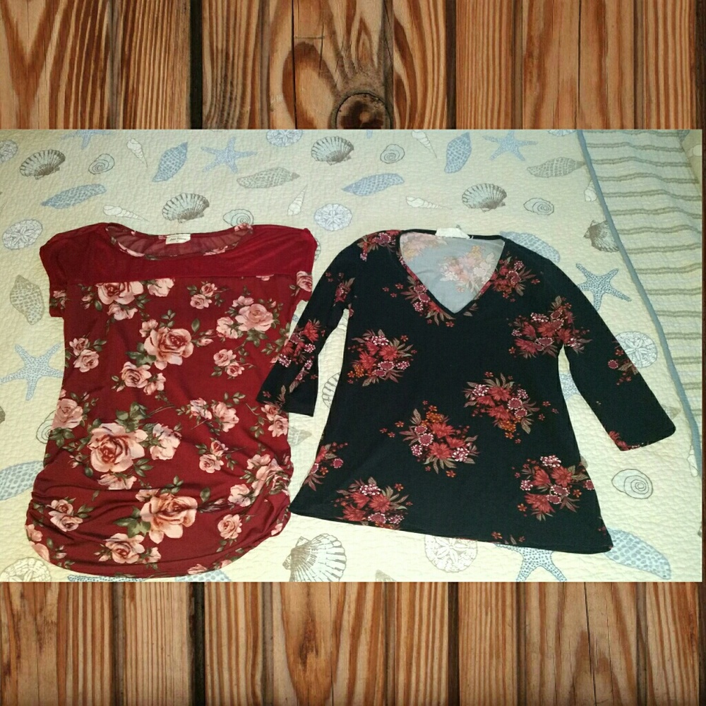 2 Medium Tops Bundle =)