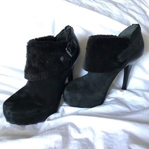 Guess black boots