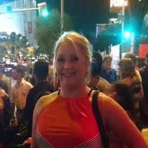 Meet your Posher, Victoria