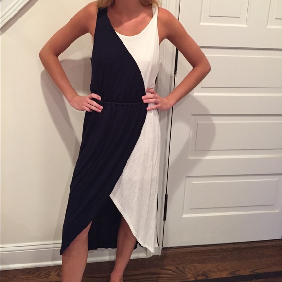 Olive & Oak sleeveless high low sleeveless dress - Picture 1 of 3