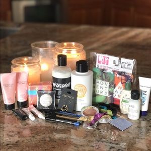 💋HUGE BEAUTY BUNDLE💋