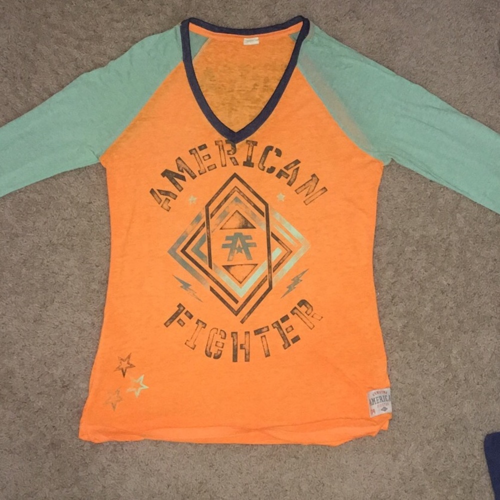 Buckle quarter sleeve shirt