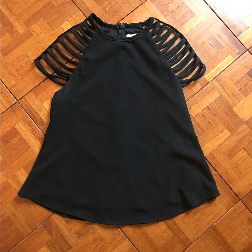 NWOT Haute Society Caged Sleeve Blouse
