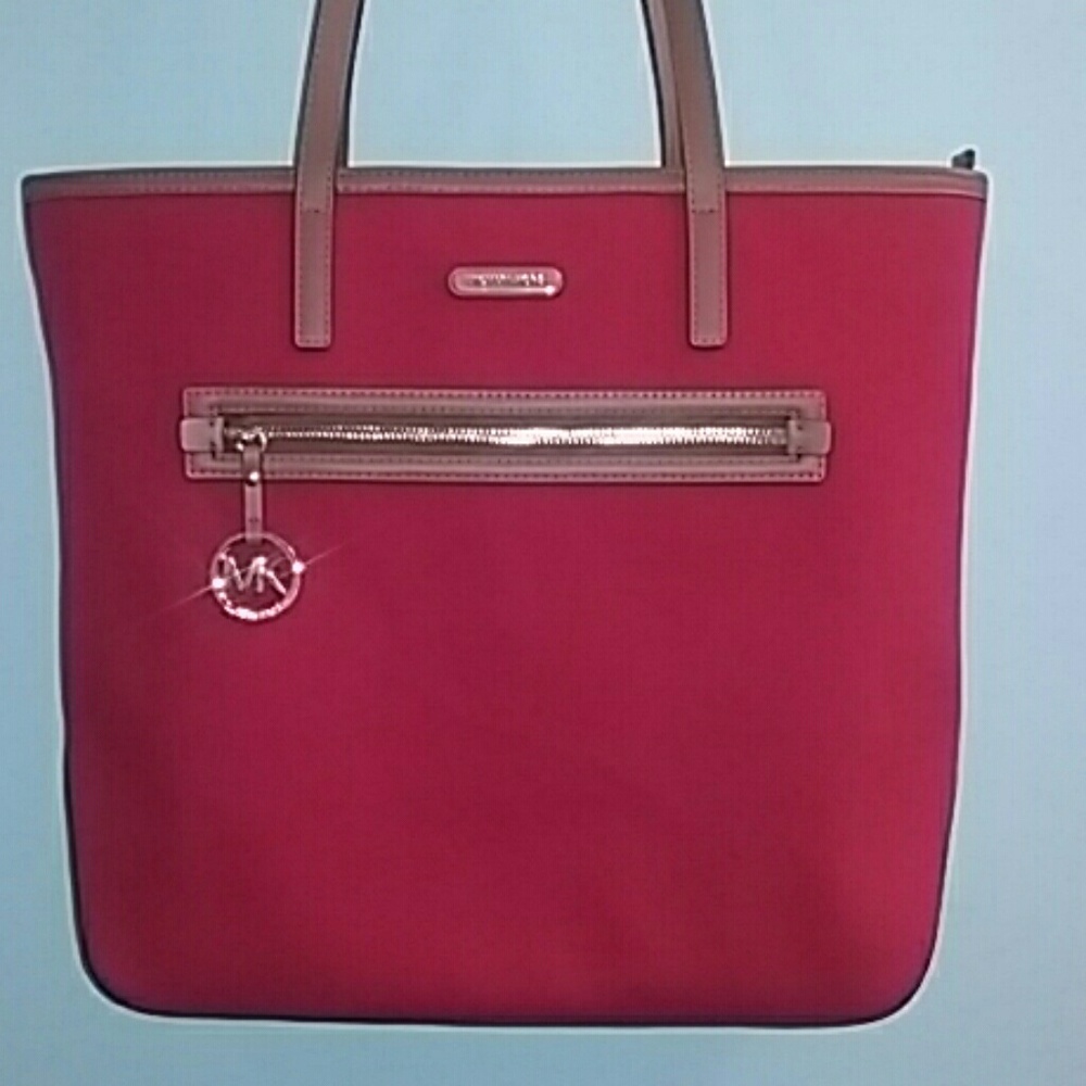 MICHAEL KORS HANDBAG