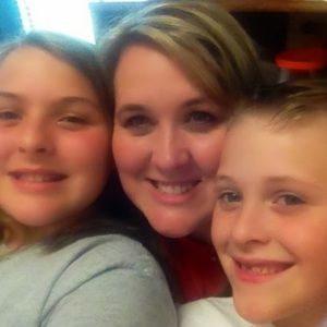 Meet your Posher, Lori