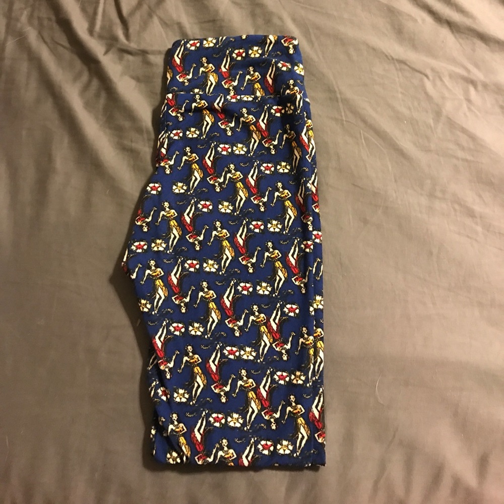 LuLaRoe hard to find One Size Hula Girl Leggings