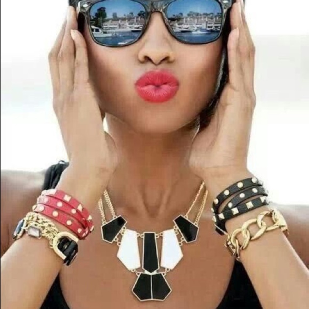 Cookie Lee Black & White Statement Necklace