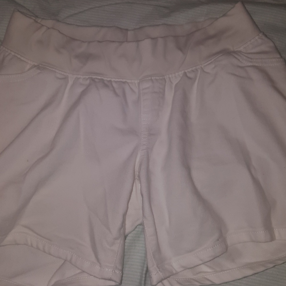 White maternity shorts