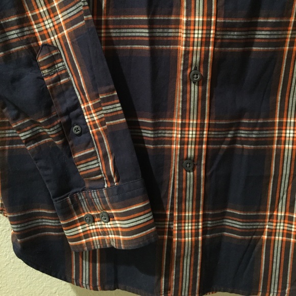 Banana Republic Men's Plaid Button-down Shirt - Picture 3 of 5