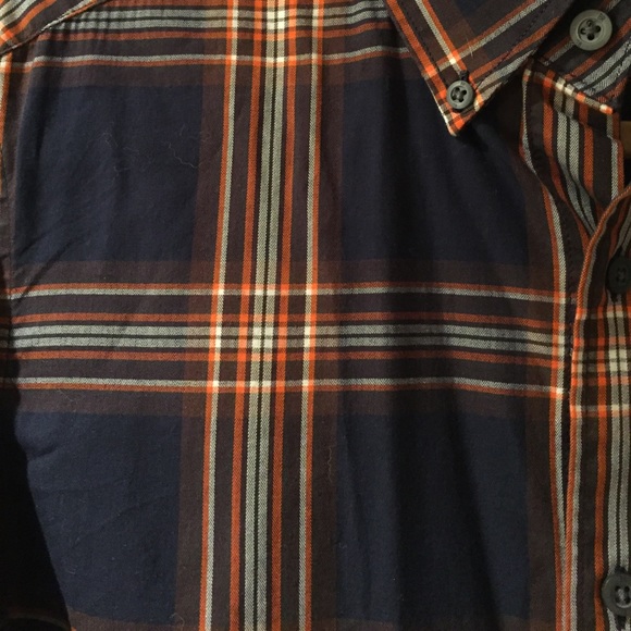 Banana Republic Men's Plaid Button-down Shirt - Picture 5 of 5