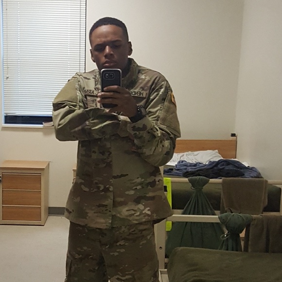 Meet your Posher, Elijah - Picture 2 of 4