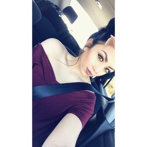 Meet your Posher, Brittany