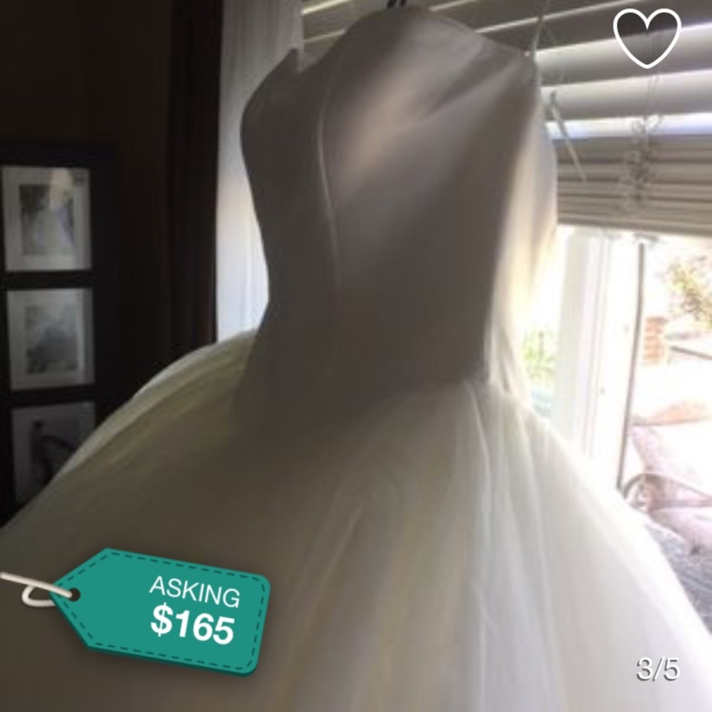 New wedding dress! Never used!