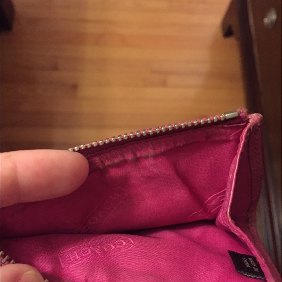 Authentic Coach Change Purse💗 - Picture 2 of 3
