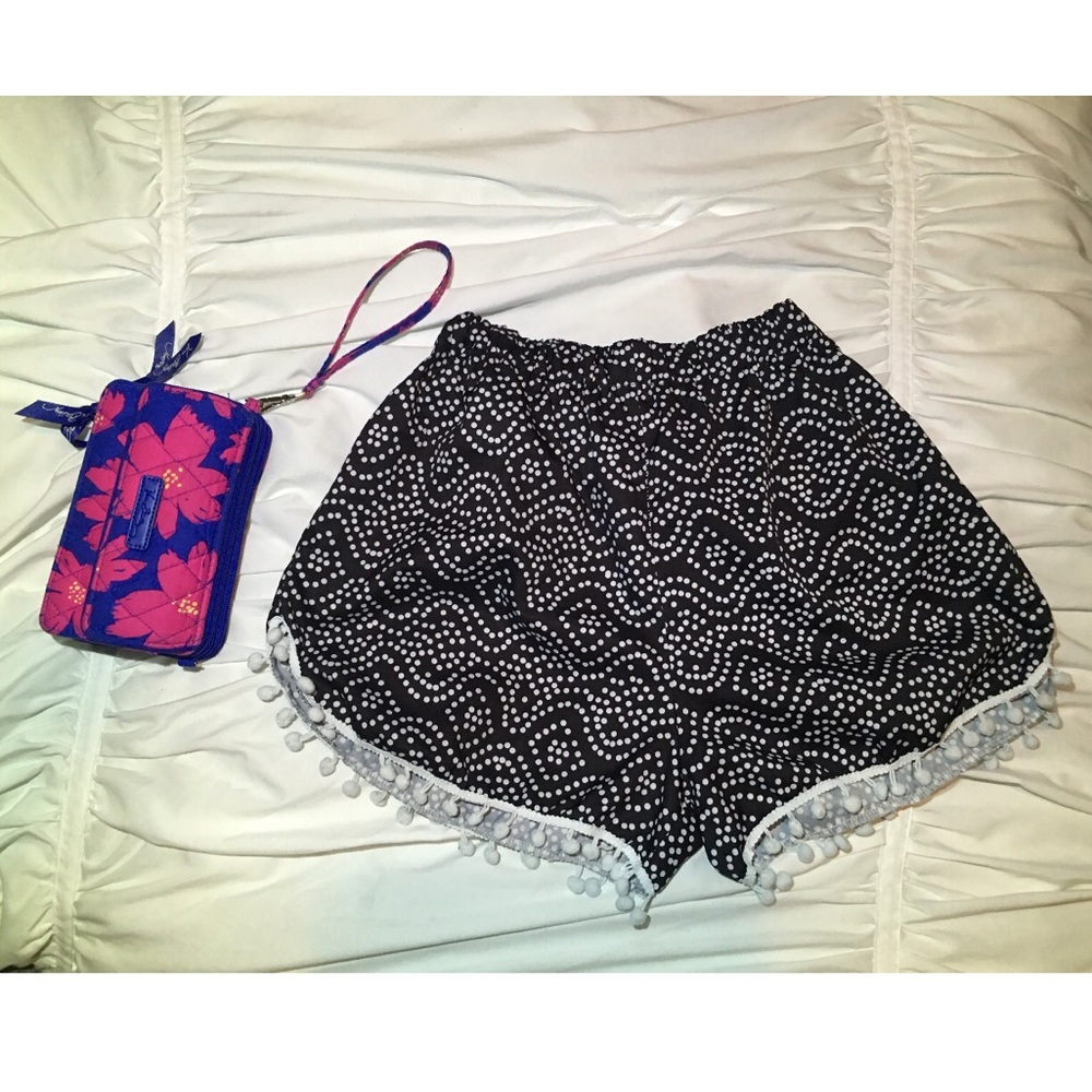 Pom Pom dot print shorts