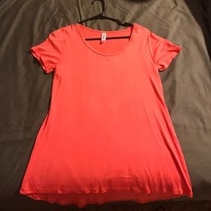 LuLaRoe XS Classic T