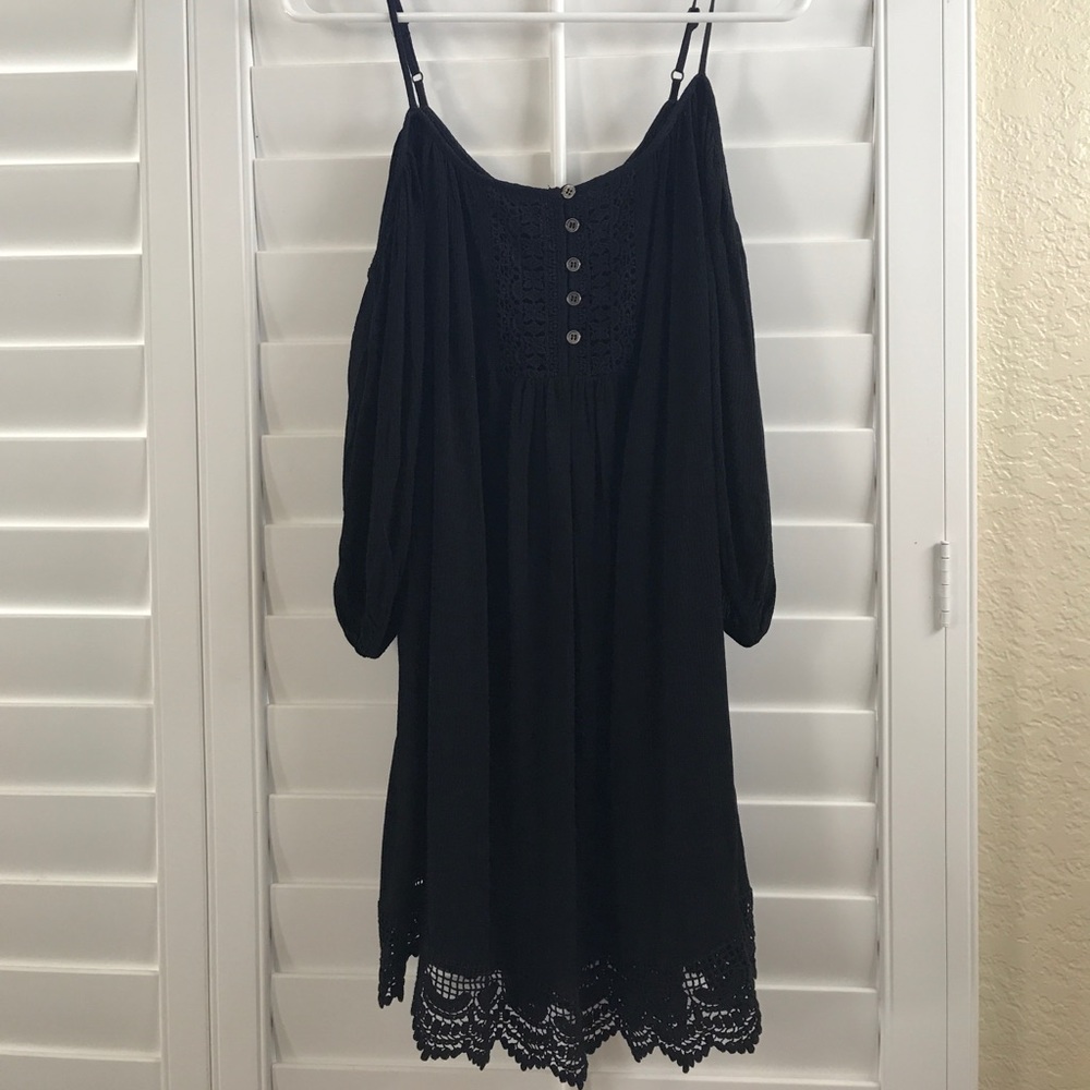 Boho Crochet trim open shoulder dress