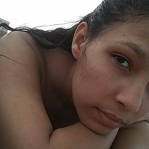 Meet your Posher, Leonor