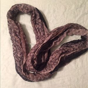 Infinity scarf