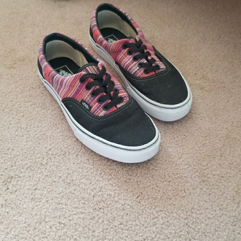 Era guat weave vans