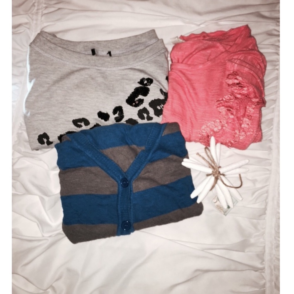 *Bundle* 3 Tops