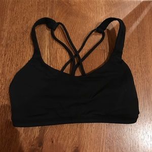 Lululemon "Free To Be" Sports bra