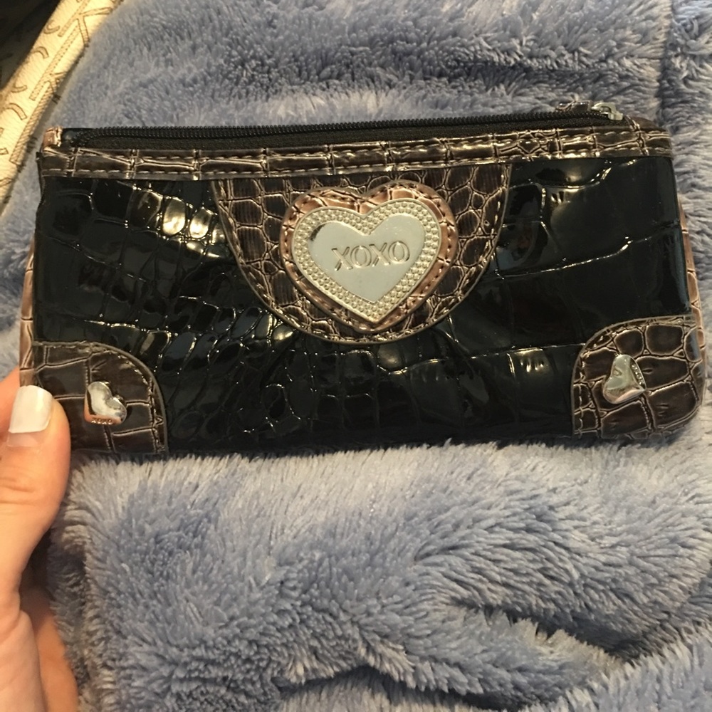 Xoxo wallet 💖