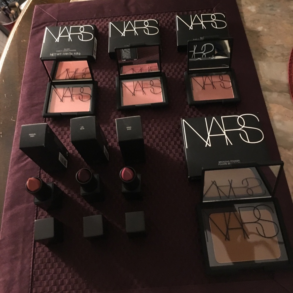 NARS bundle