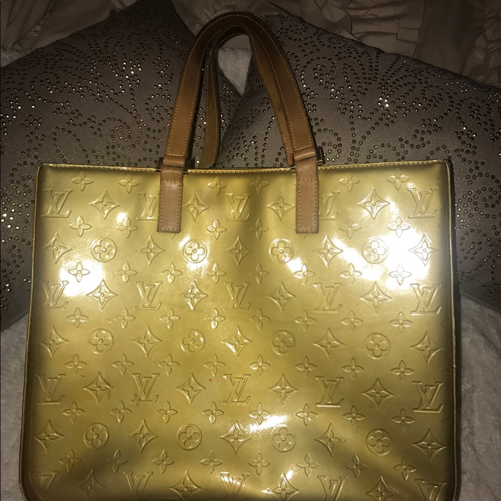 Gold Vintage Louis Vuitton Vernis Columbus