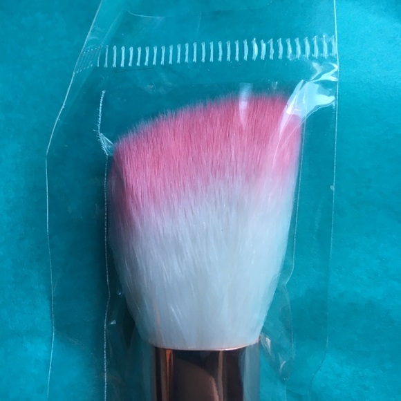 Limited Edition Lisa Frank Unicorn Brush - Picture 3 of 4