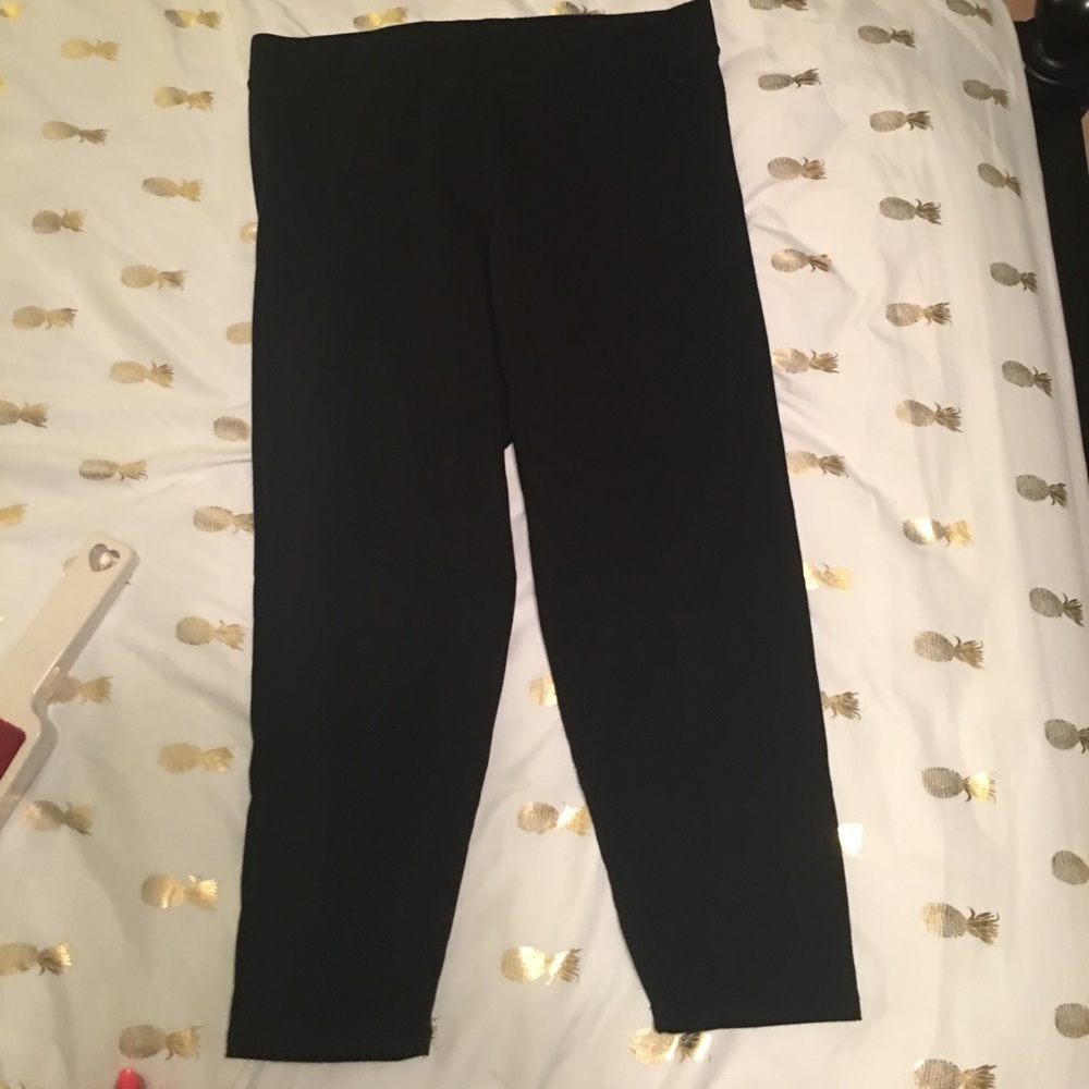 PINK CROPPED LEGGINGS