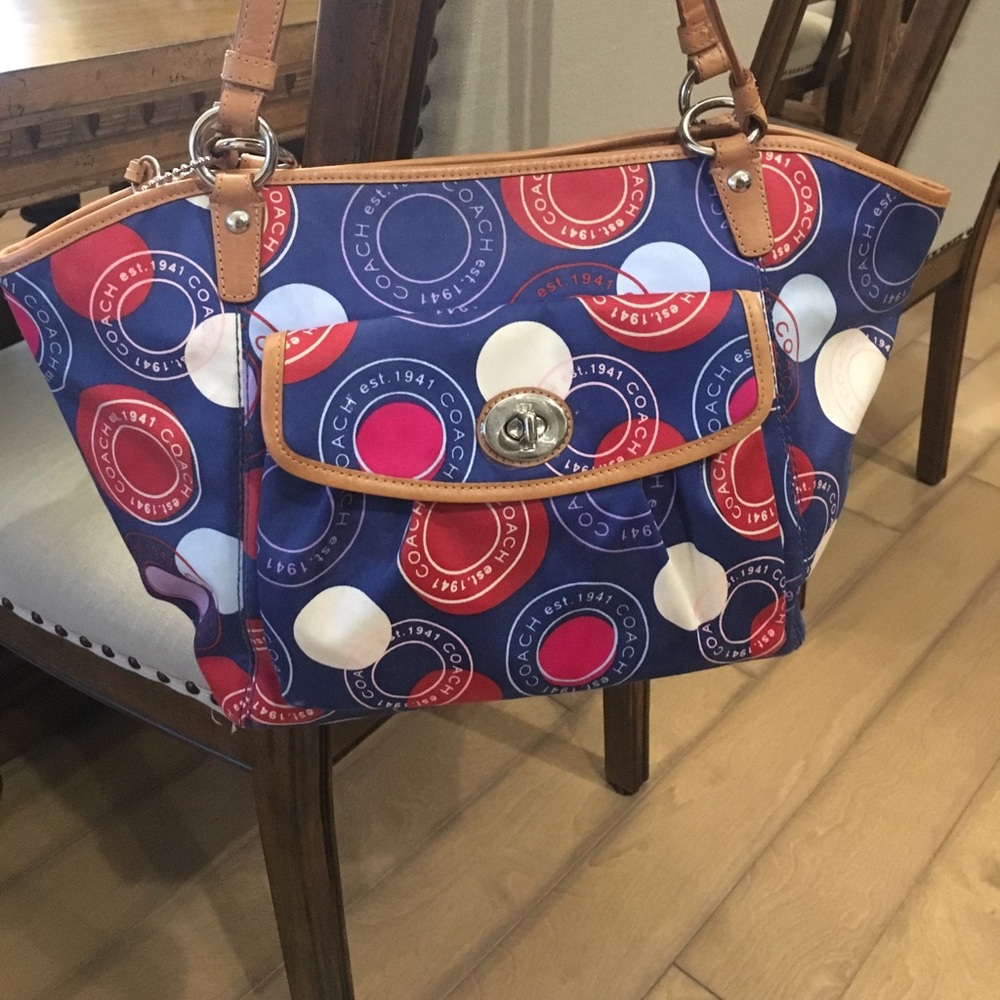 Lightly used COACH Bag Purse REDUCED!!